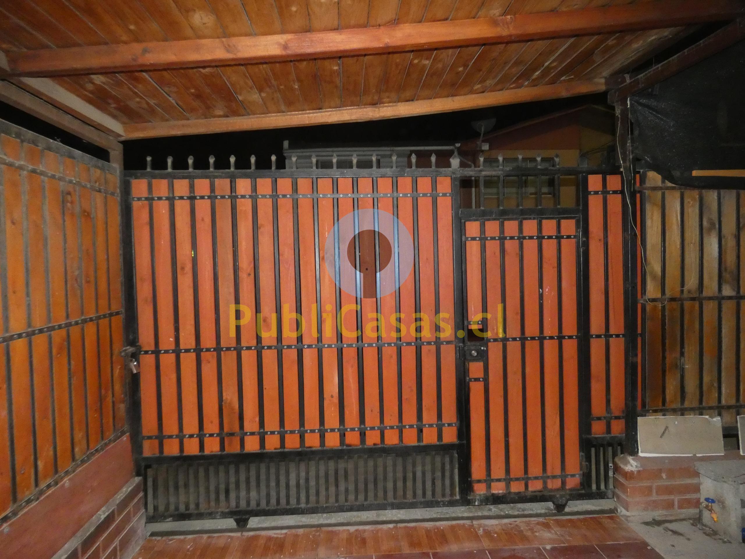 Se arrienda excelente casa