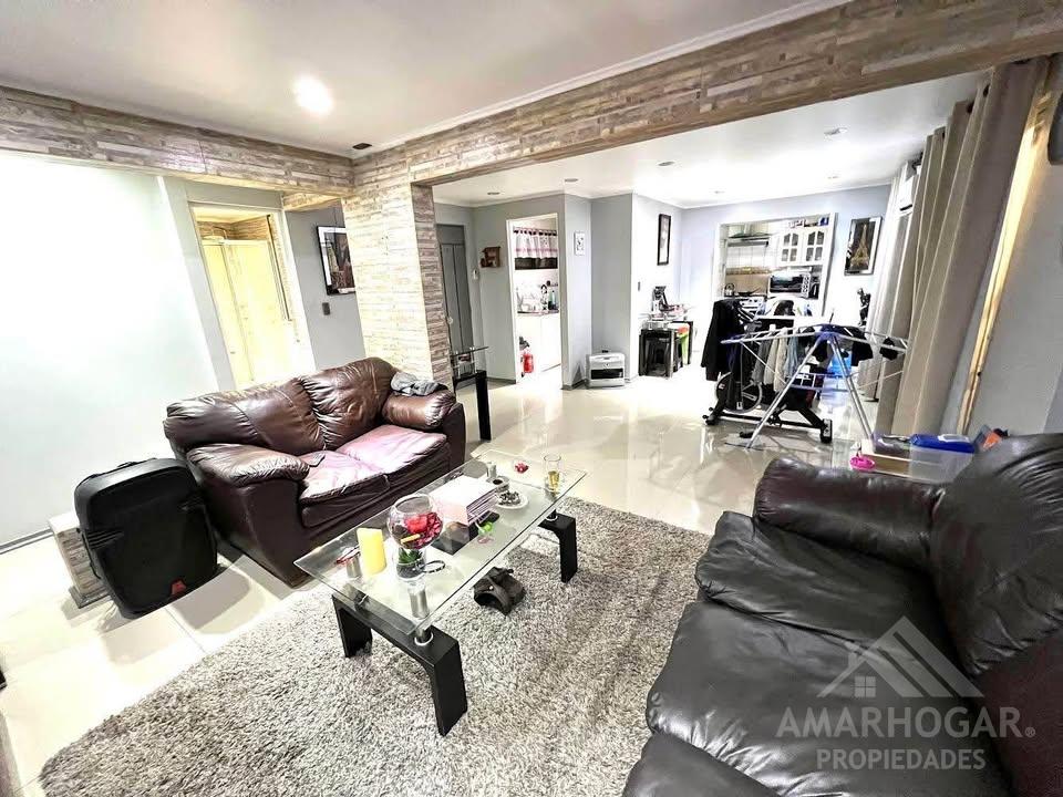 Excelente casa muy buena ubicación