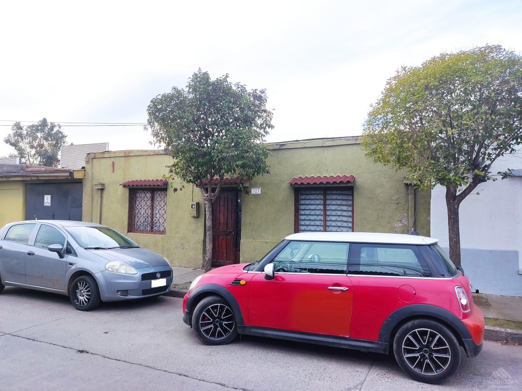 Casa amplia gran terreno y excelente ubicación